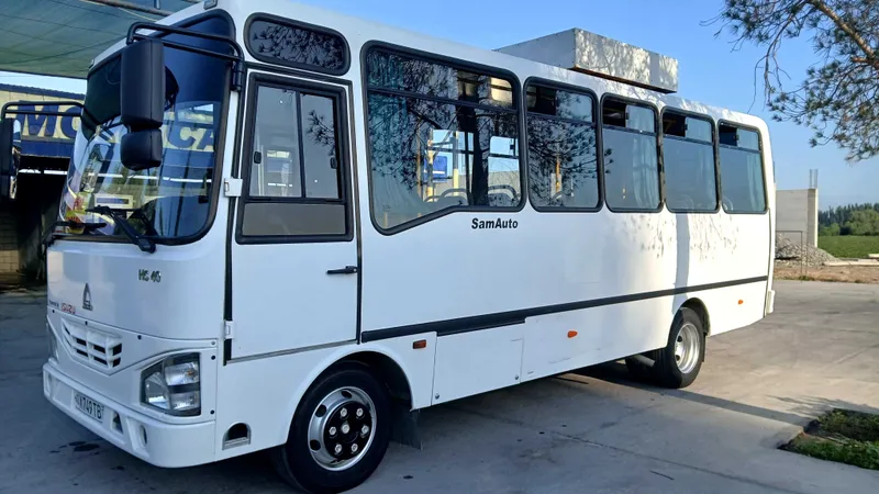 Исузи нс 40 автобус 2019 2 Исузи нс 40 автобус 2019 2