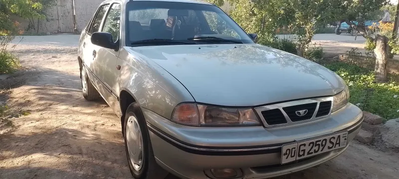 Нексия 1 донс сотилади