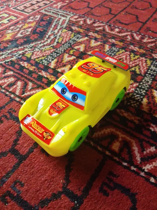Игрушечная машина Chaqmoq makvin 5 Игрушечная машина Chaqmoq makvin 5