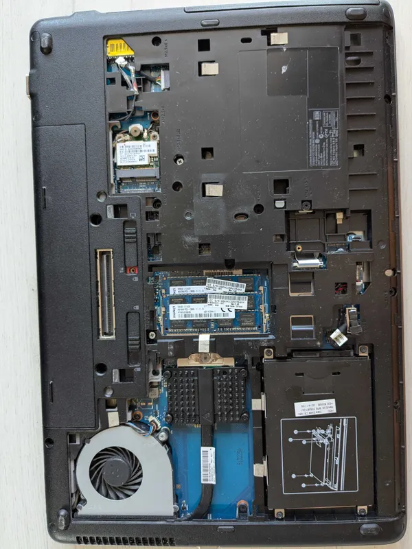 HP ProBook 650 G1 / Intel Core i5 / 16 ГБ ОЗУ / SSD 120 ГБ / — фото 6