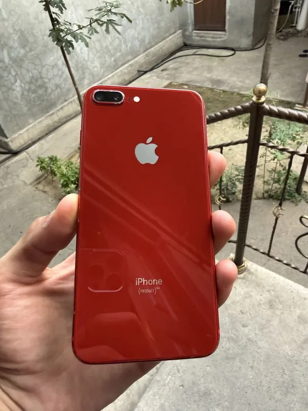 iPhone 8 Plus 64Gb sotiladi 1 iPhone 8 Plus 64Gb sotiladi 1