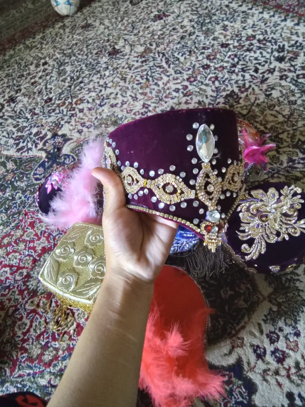 qalpoqlar kuylaklar kelinlar uchun 9
