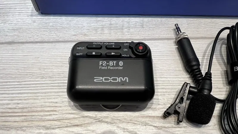 Zoom F2-BT — Компактный 32-битный рекордер с Bluetooth — фото 1