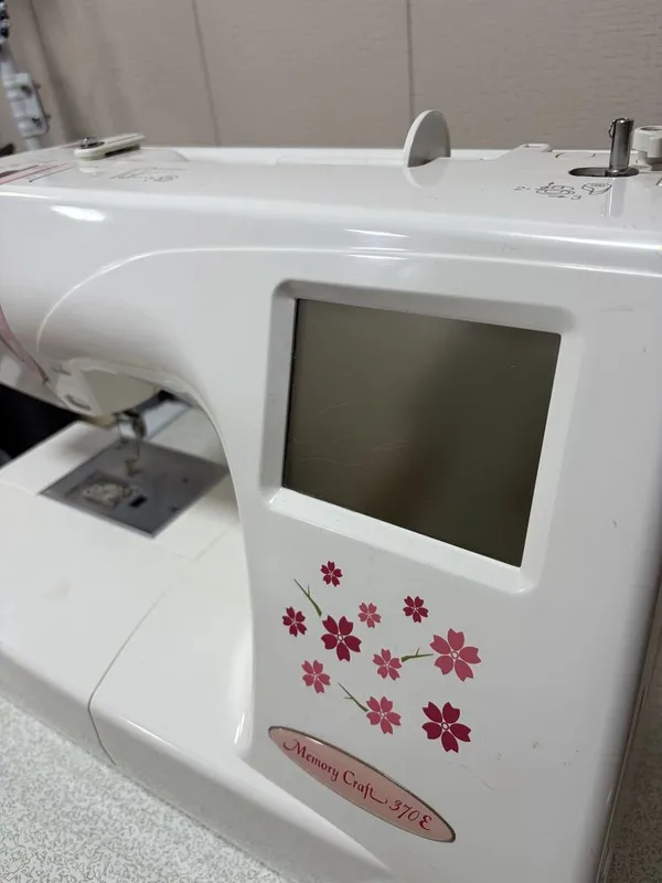 Janome 370e professional mashina ideal holatda sotiladi — фото 4