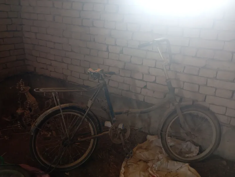 Kama menen Aist satiladi 1 Kama menen Aist satiladi 1