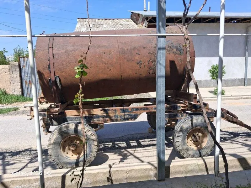 Продаётся Прицеп с цистерной — фото 2