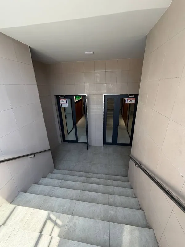 Срочно офис в Аренду метро Новза — фото 3