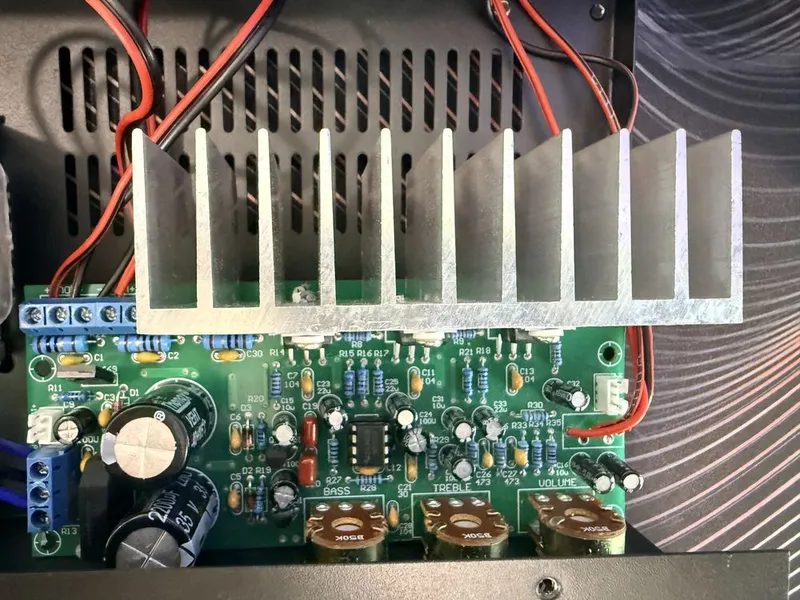 Усилитель 2.1 3 ta kanal 68 watt. 3 Усилитель 2.1 3 ta kanal 68 watt. 3