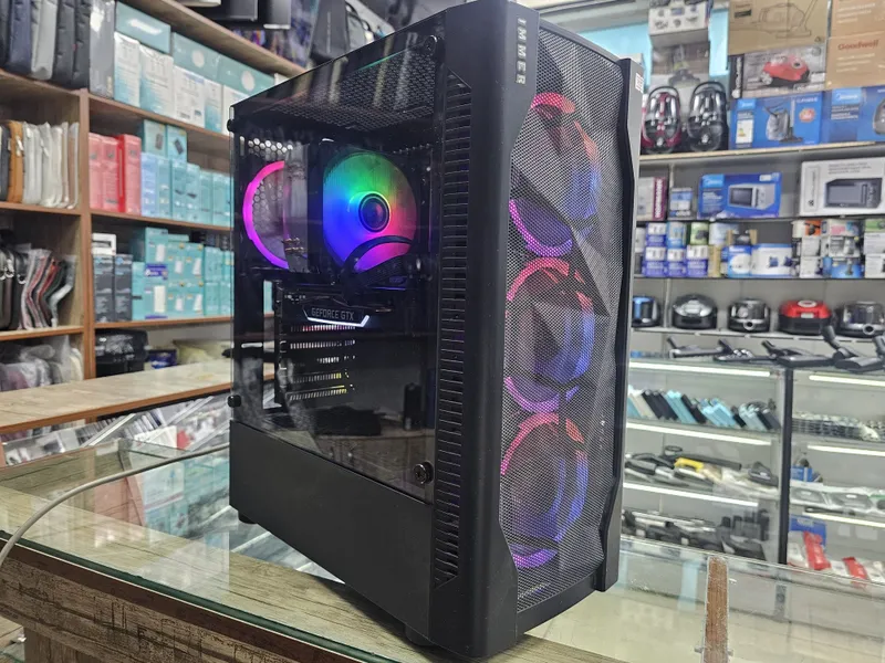 Игравой системный блок Xeon + RX580 1 Игравой системный блок Xeon + RX580 1