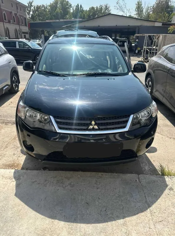 Продаю Mitsubishi Outlander XL 2.4 CVT 2008 1 Продаю Mitsubishi Outlander XL 2.4 CVT 2008 1
