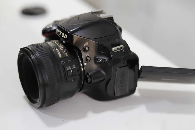 Nikon 5100 sotiladi 50mm portret obyektiv bilan — фото 4