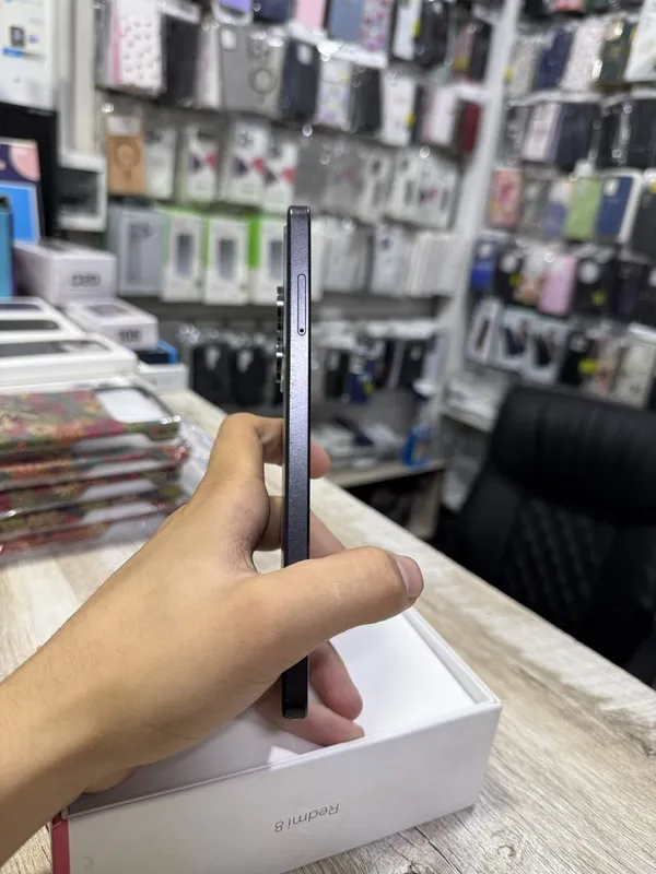 Redmi Note 13 r pro 8/256 holati zor 3 Redmi Note 13 r pro 8/256 holati zor 3