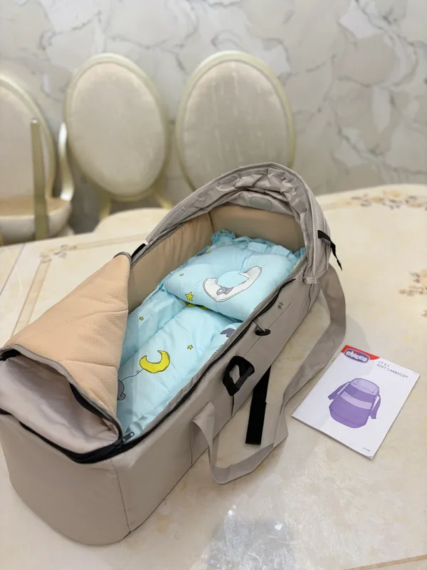 Люлька-переноска (chicco soft carrycot) 3