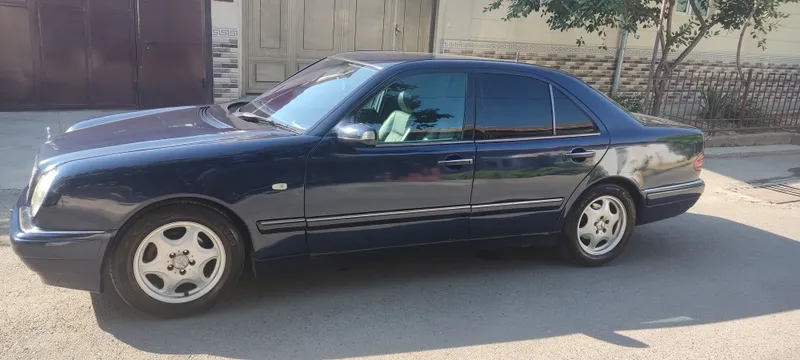 Mercedes W210 E230 3 Mercedes W210 E230 3