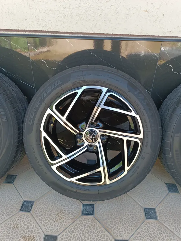 Vossen Burama Stil Diska Balon Sotiladi 195 55 R15 Holati ideal