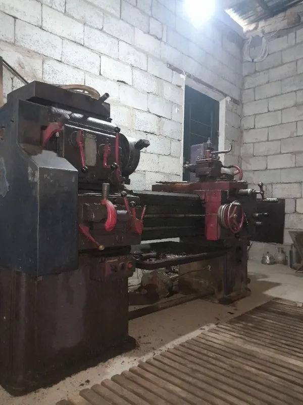 Tokrni stanok E 95 3 Tokrni stanok E 95 3
