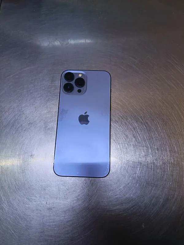 iPhone 13 pro max Holati yaxshi 128 GB 77 %