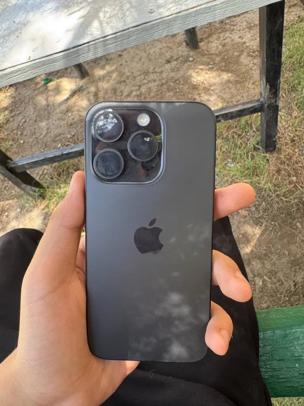 iPhone 15 Pro 256GB 86% 3
