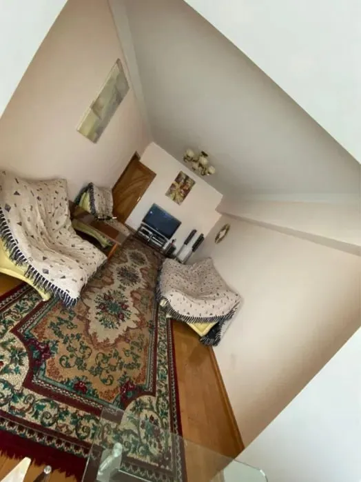 3-комн квартира, 70 м², 3/4 этаж (вторичное жильё) — фото 2