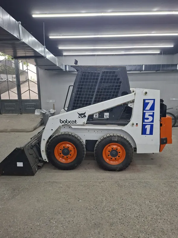 Мини погрузчика Бобкат Bobcat