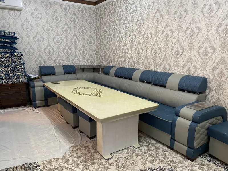 Продаётся угловая мебель 3