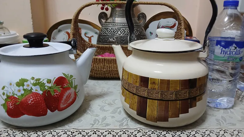 Чайники большие. 1