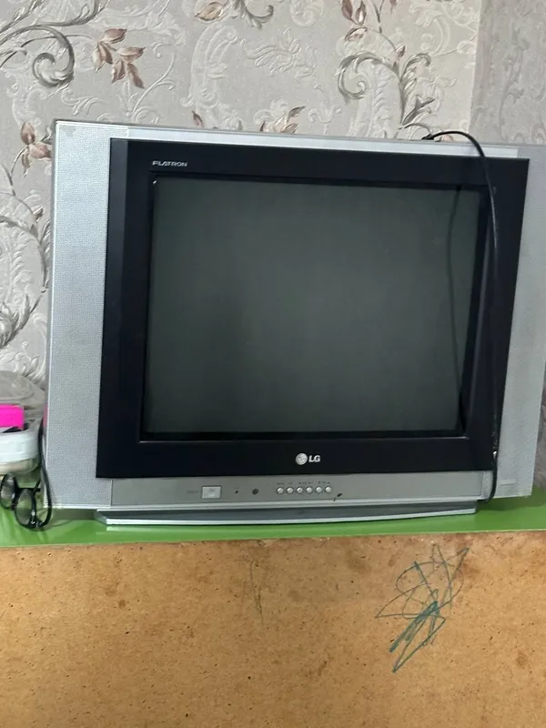 Телевизор