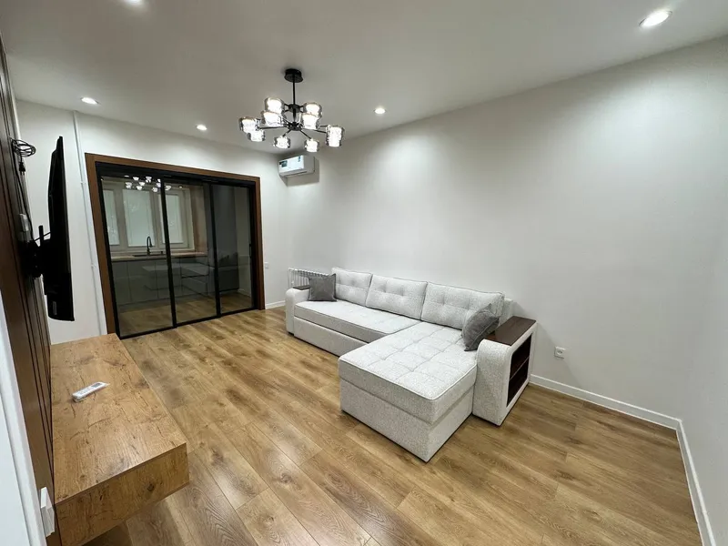 3 xonali kvartira, 63 m2, Mirzo Ulug'bek 1