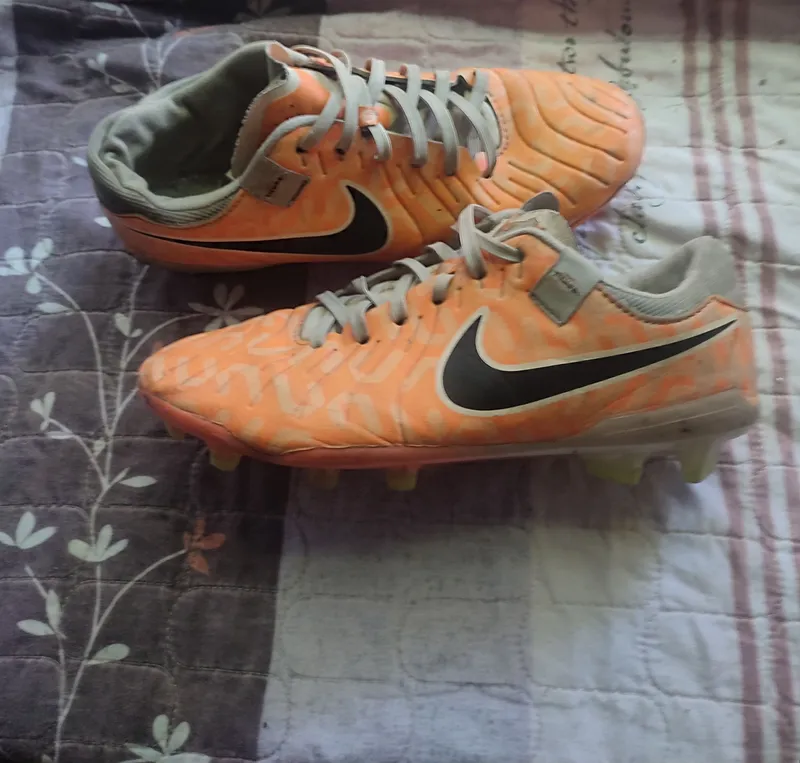 Keng oyoq panjasi uchun Nike Tiempo butsalar, 39 o‘lcham 2