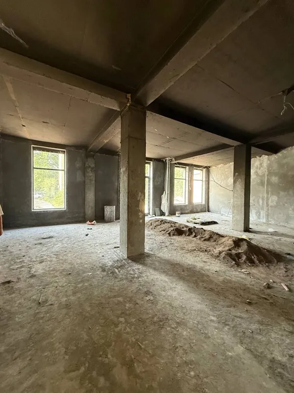 Максим Горький, ЖК Caravan Avenue,вторая линия у дороги, 1 этаж 140 м2 — фото 3