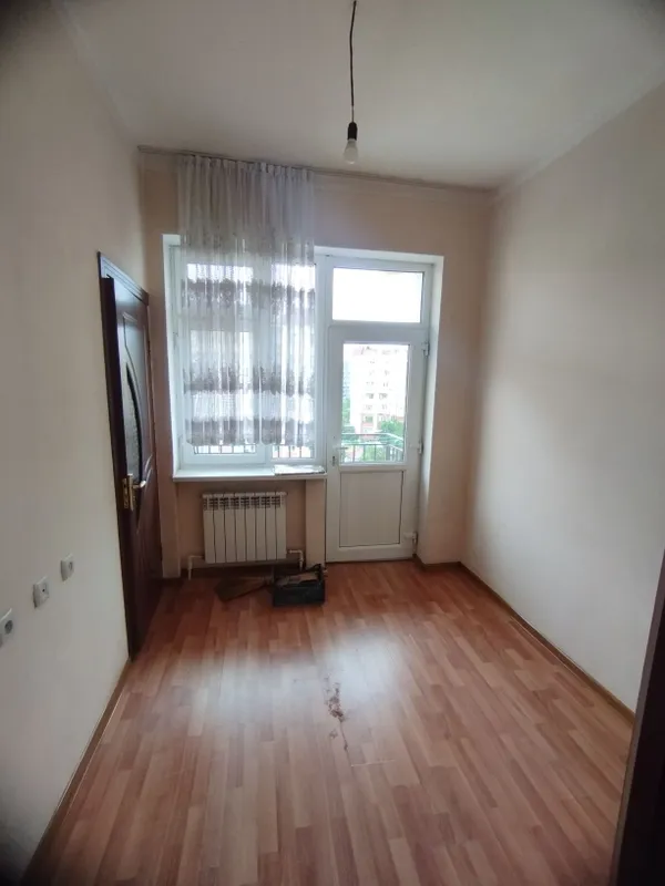 Срочно арзон аренда Сергели 6а. 2 хона 3 хона килинган оилага берилади — фото 4