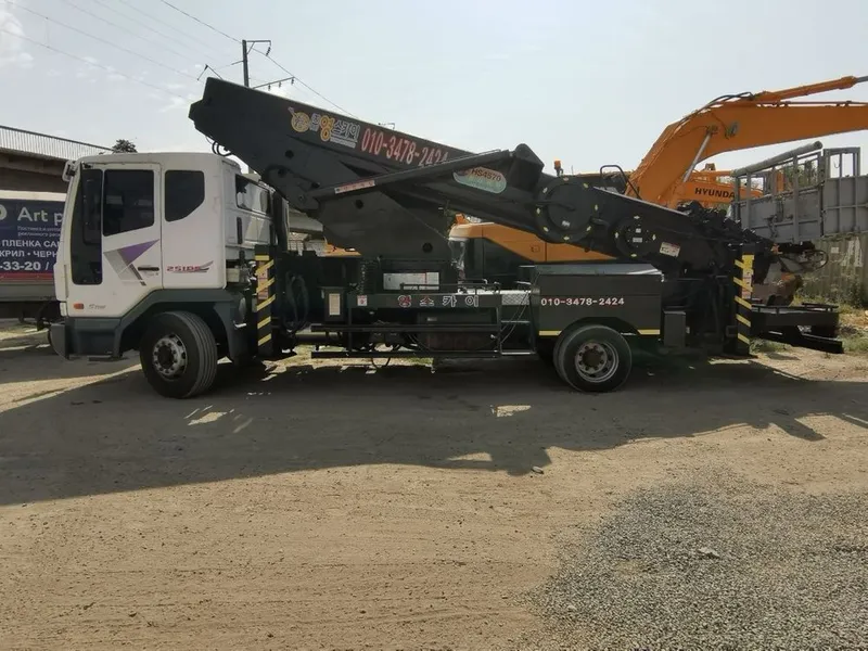 Daewoo Novus Avtokran 45 metr 2010 1