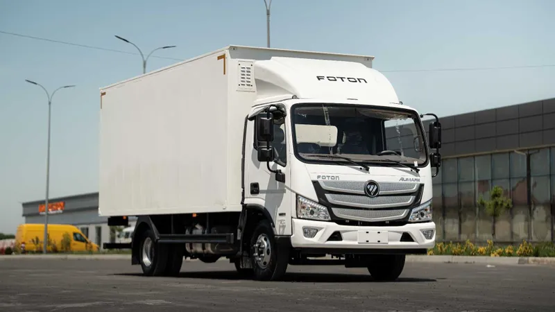 FOTON AUMARK S Цельнометаллический фургон 2 FOTON AUMARK S Цельнометаллический фургон 2