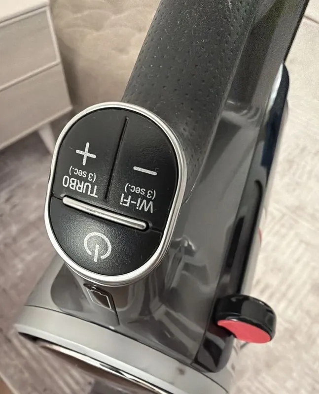 Пылесос LG CordZero с двигателем Smart Inverter 7