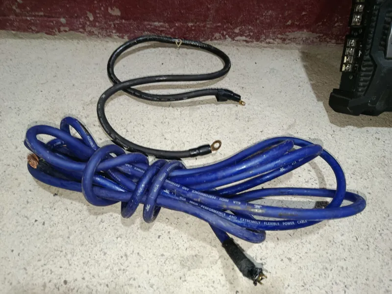 KENWOOD 350W 400.000 som 4 KENWOOD 350W 400.000 som 4