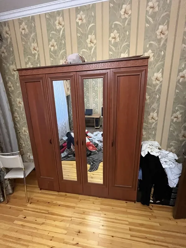 Мебели шкафы продается — фото 1