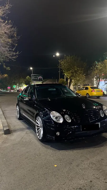 Mersedes-benz e500