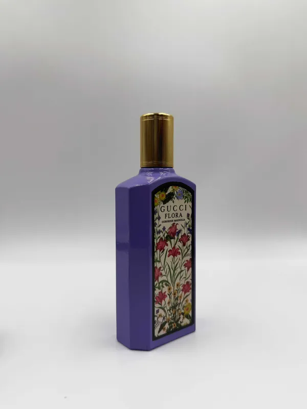 Gucci Flora Gorgeous Magnolia Eau de Parfum 100 ml 3 Gucci Flora Gorgeous Magnolia Eau de Parfum 100 ml 3