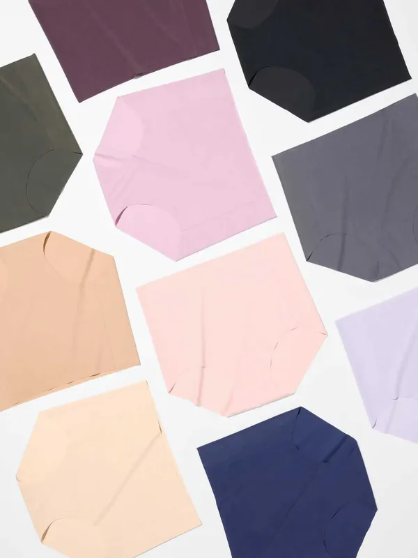 Uniqlo AIRism бесшовные трусы на высокой посадке М 5 Uniqlo AIRism бесшовные трусы на высокой посадке М 5