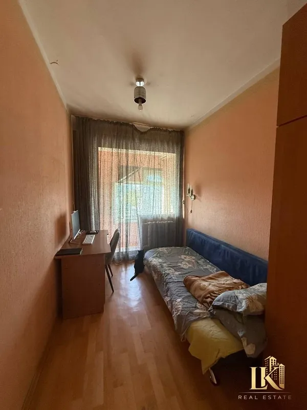 Продаётся 4-комнатная квартира, 72 м², Яшнабадский район (ориентир: японское посольство) 7