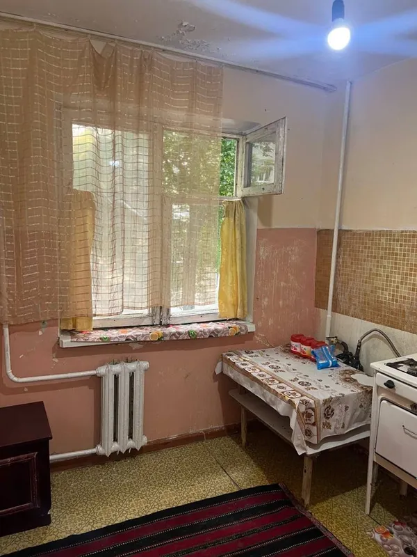 Сдается в аренду 1 ком. кв на Троицк г.Чирчик — фото 2