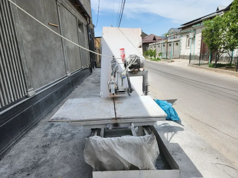 Тош кесадигон станок