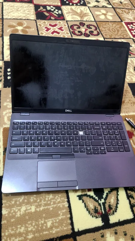 Dell Latitude 5500, желающим писать в tg 1 Dell Latitude 5500, желающим писать в tg 1