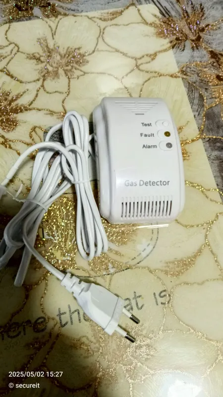 Сигнализатор утечки газа Gas Detector