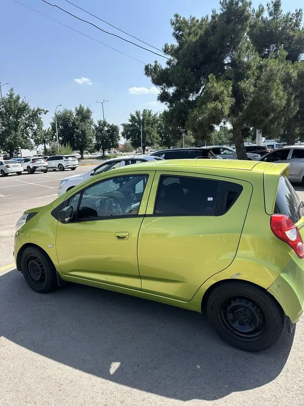 Spark 2015 avtomat 1.25 motor 4