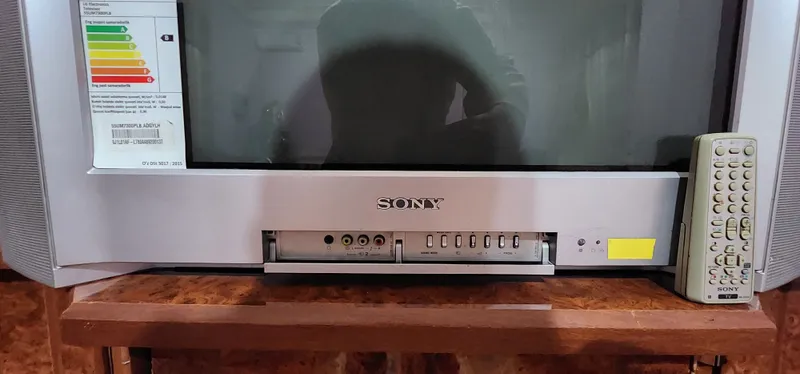 Soni 72 диогнал телевизор 6 Soni 72 диогнал телевизор 6
