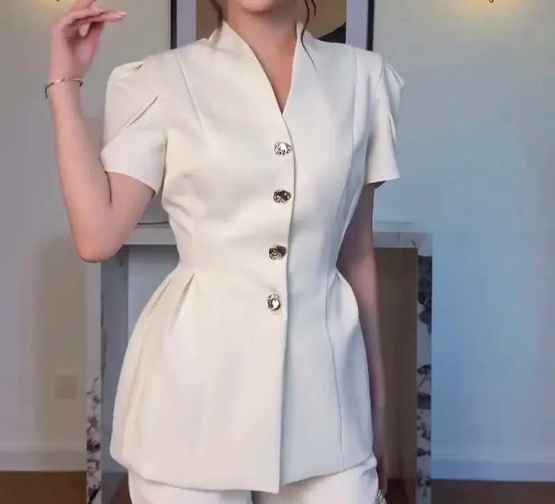 Двойка для женщин 3