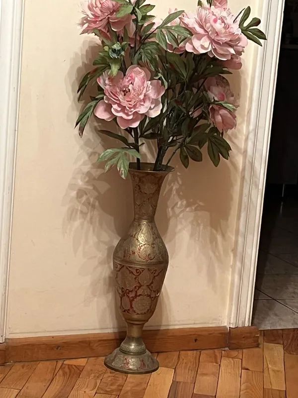 Продам индийсккю вазу