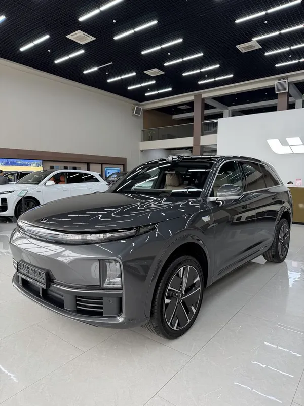 Control Auto Lixiang L7 в наличии все модели 3 года или 100.000 км гар 4 Control Auto Lixiang L7 в наличии все модели 3 года или 100.000 км гар 4