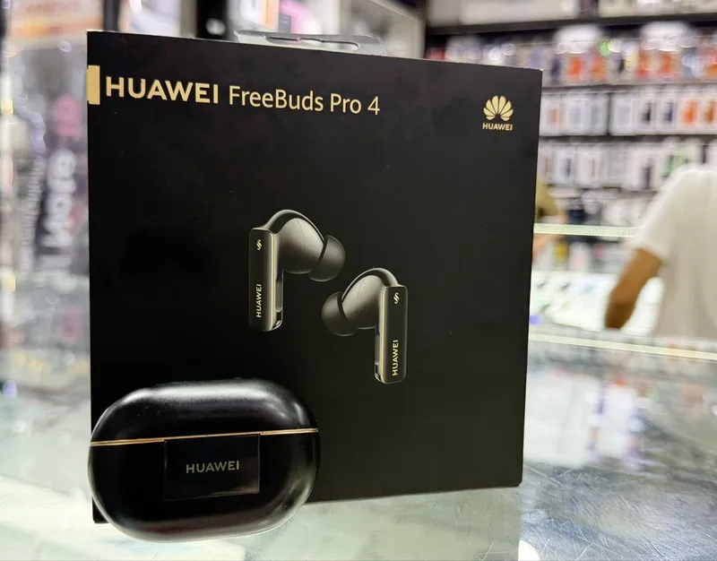 Huawei watch buds 4 pro black 1